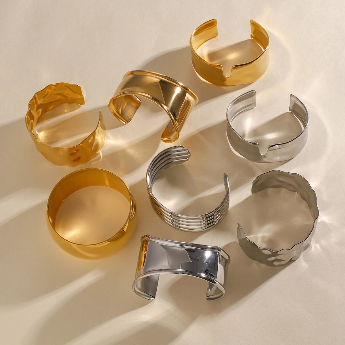 Nova Cuff
