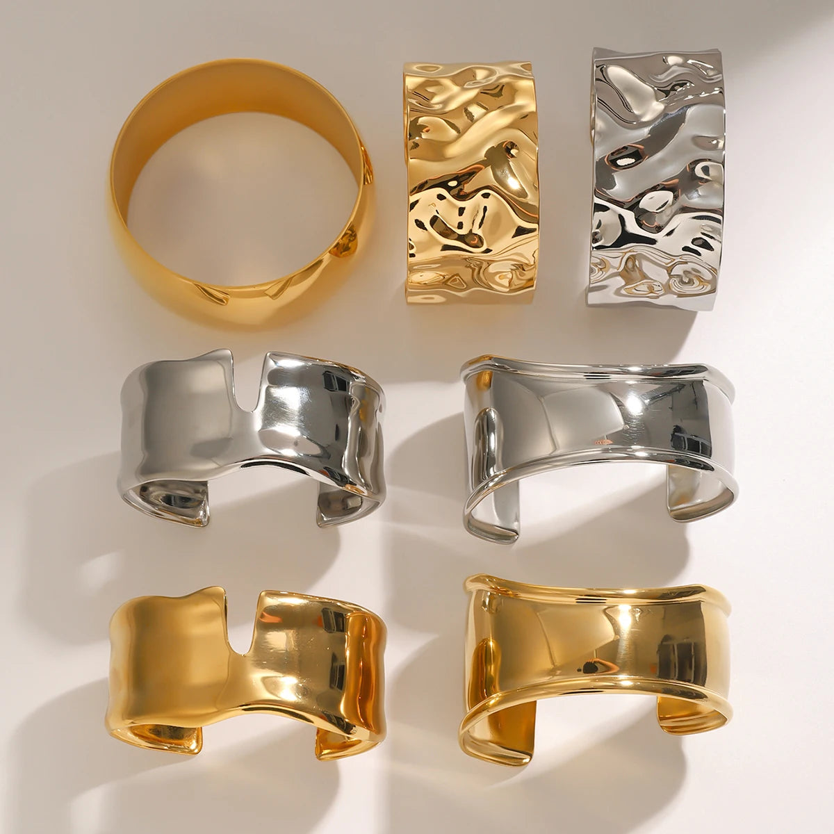 Nova Cuff