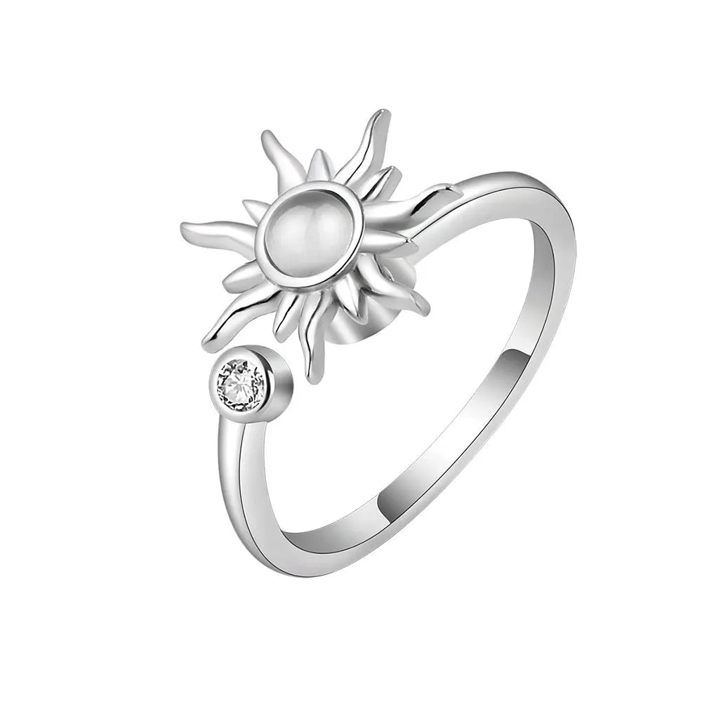LunaSpin Ring