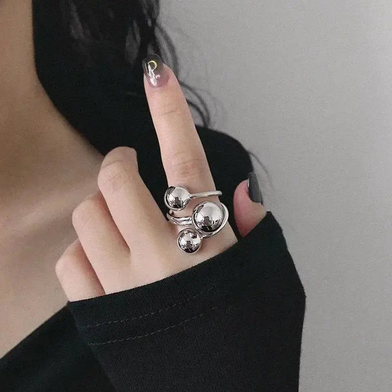 suhail Beaded Wave Ring