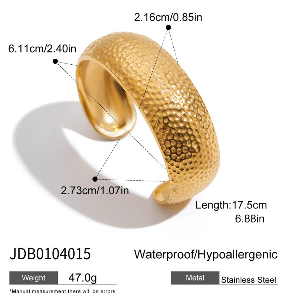Nova Cuff