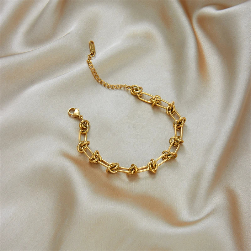 Luxe Twist