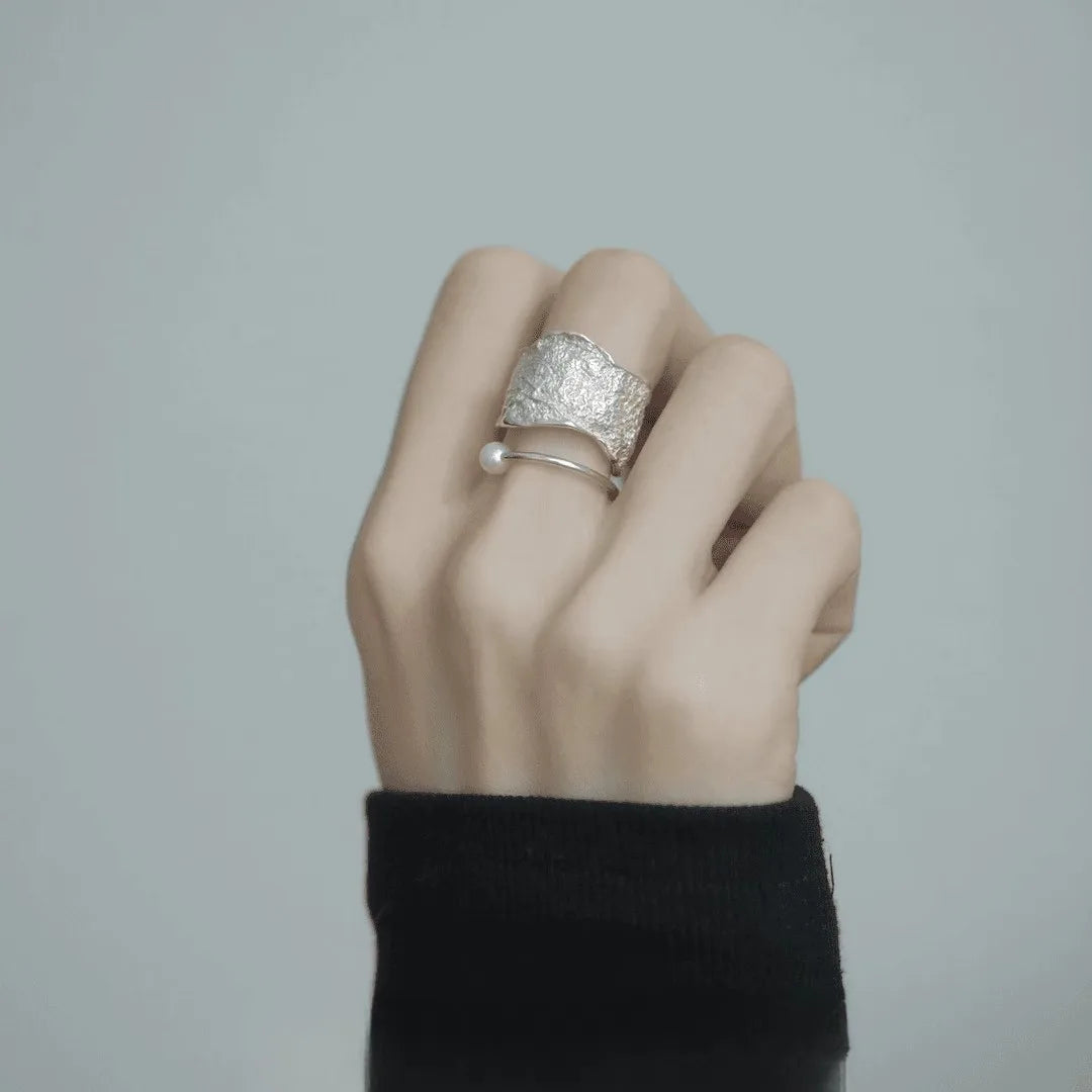 suhail Beaded Wave Ring