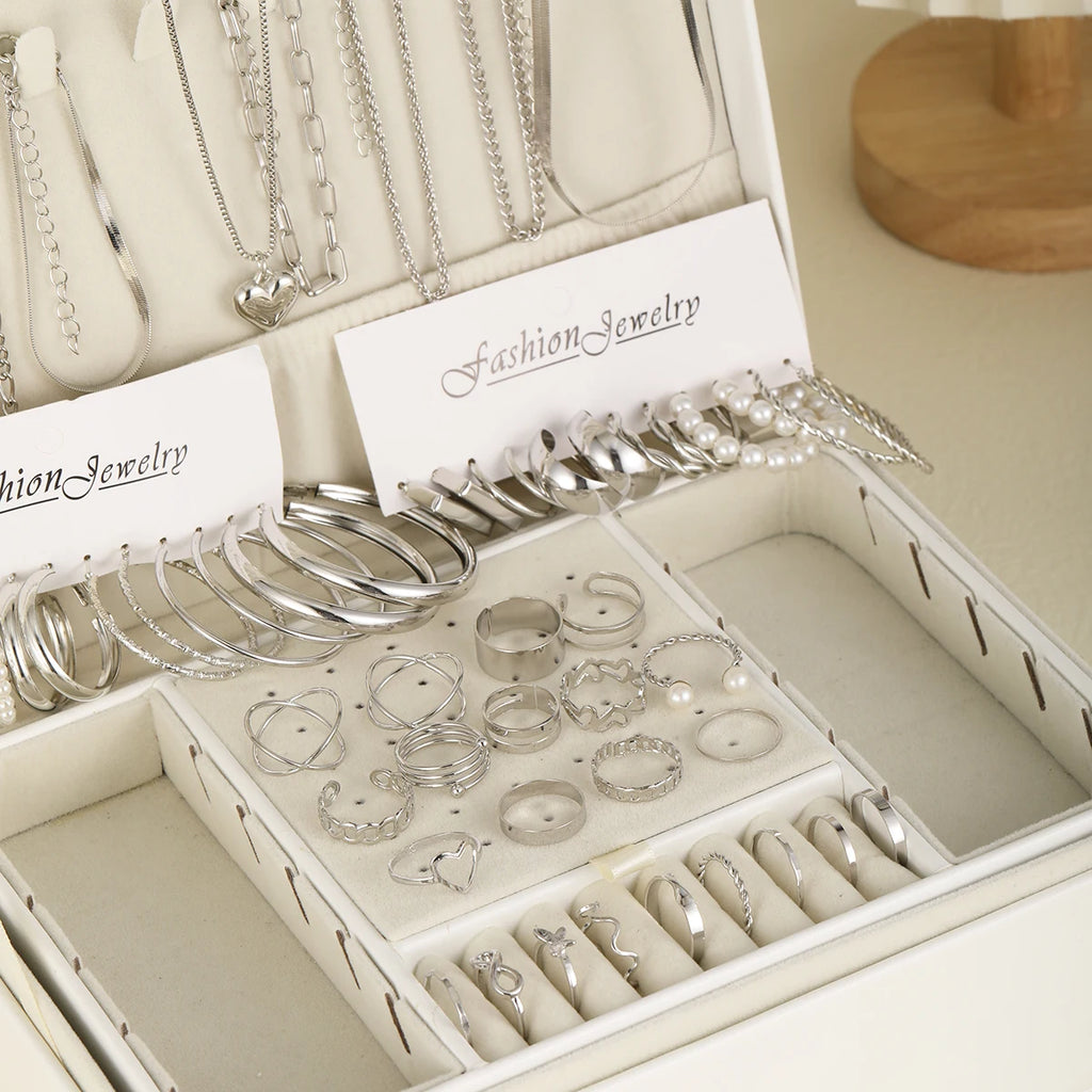 Luna Pearl Set