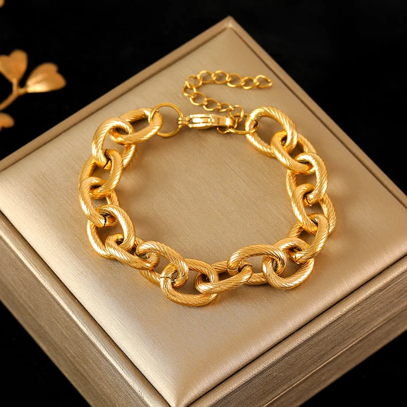 Golden Edge Bracelet