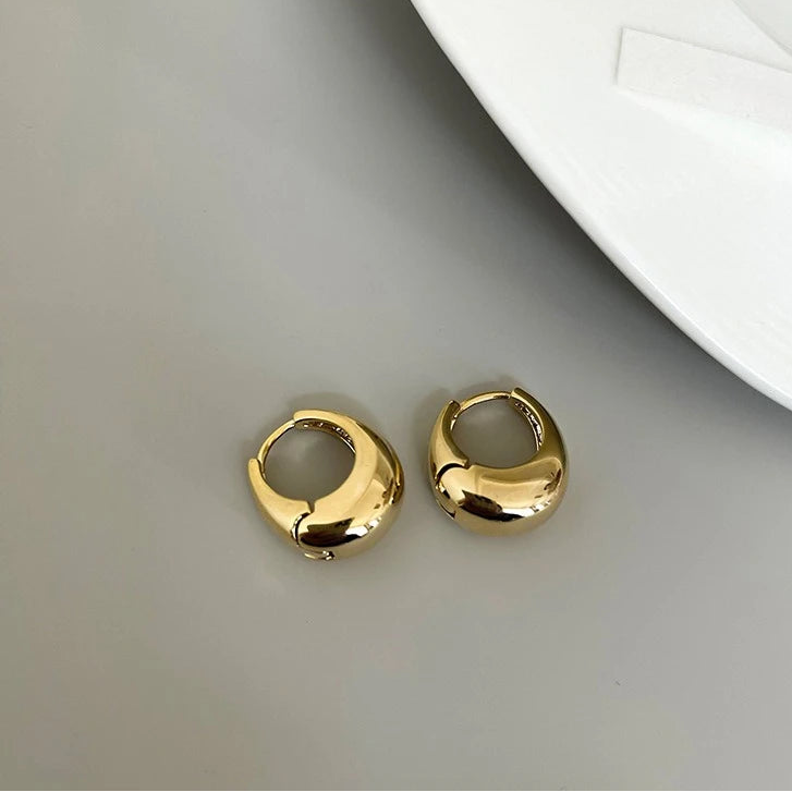 Zara Oval