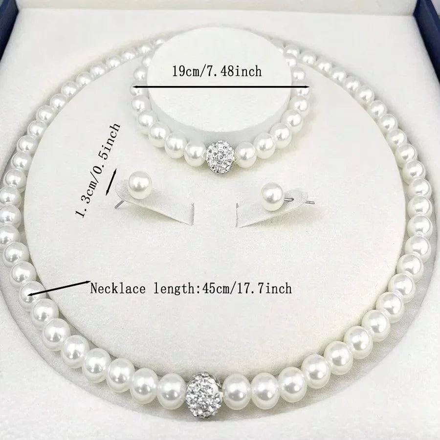 Luna Pearl Set