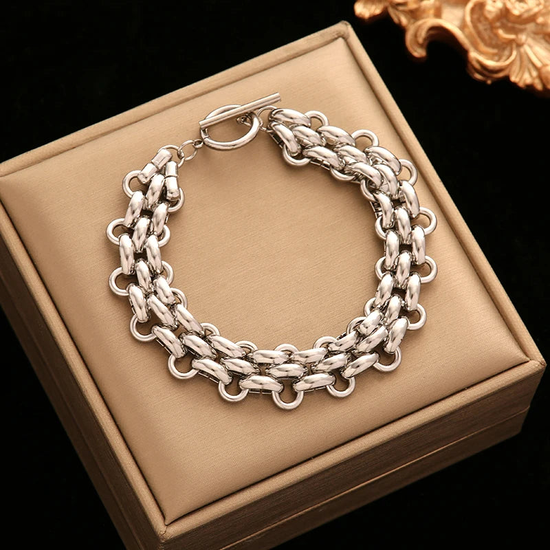 Golden Edge Bracelet