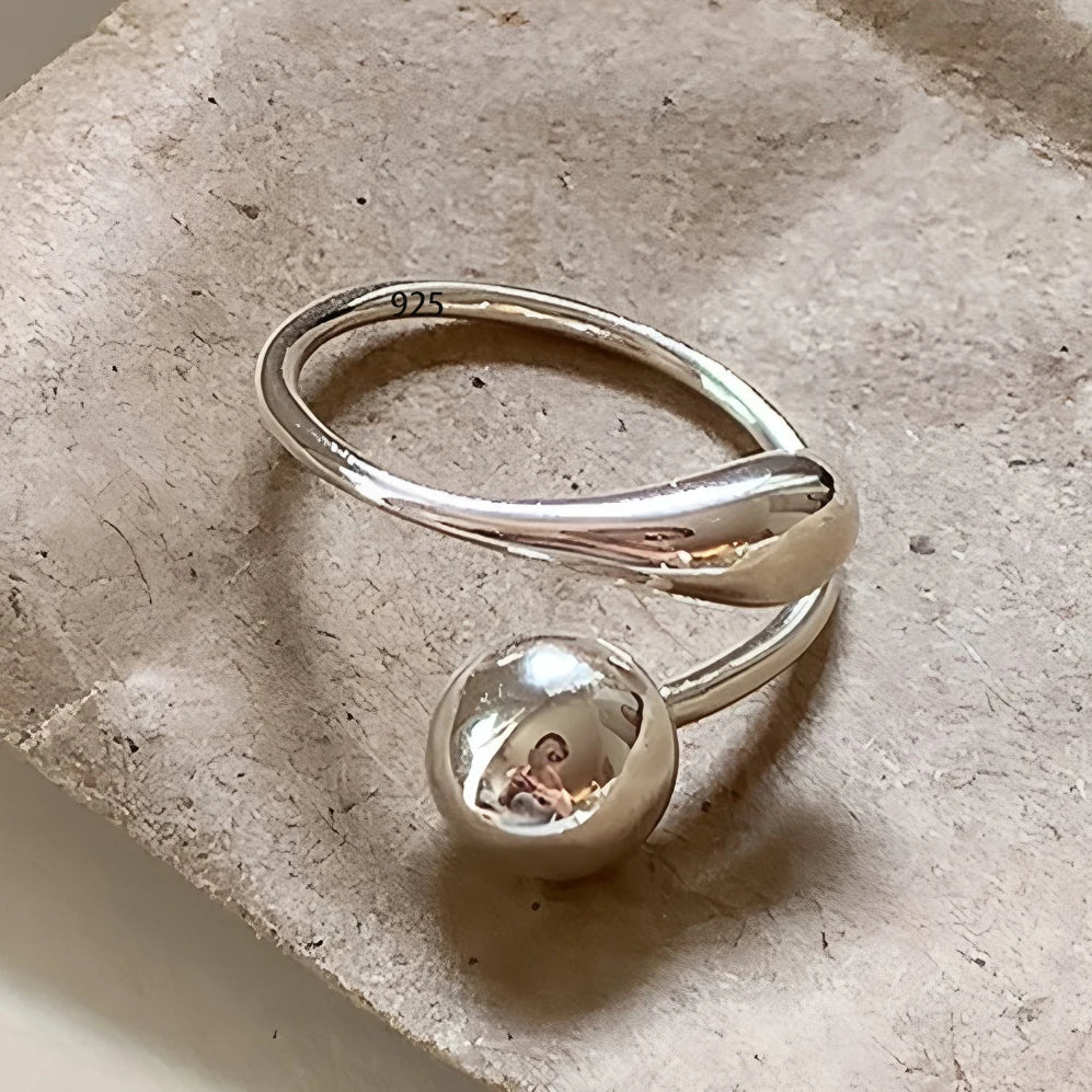 The Parisian Croissant Ring
