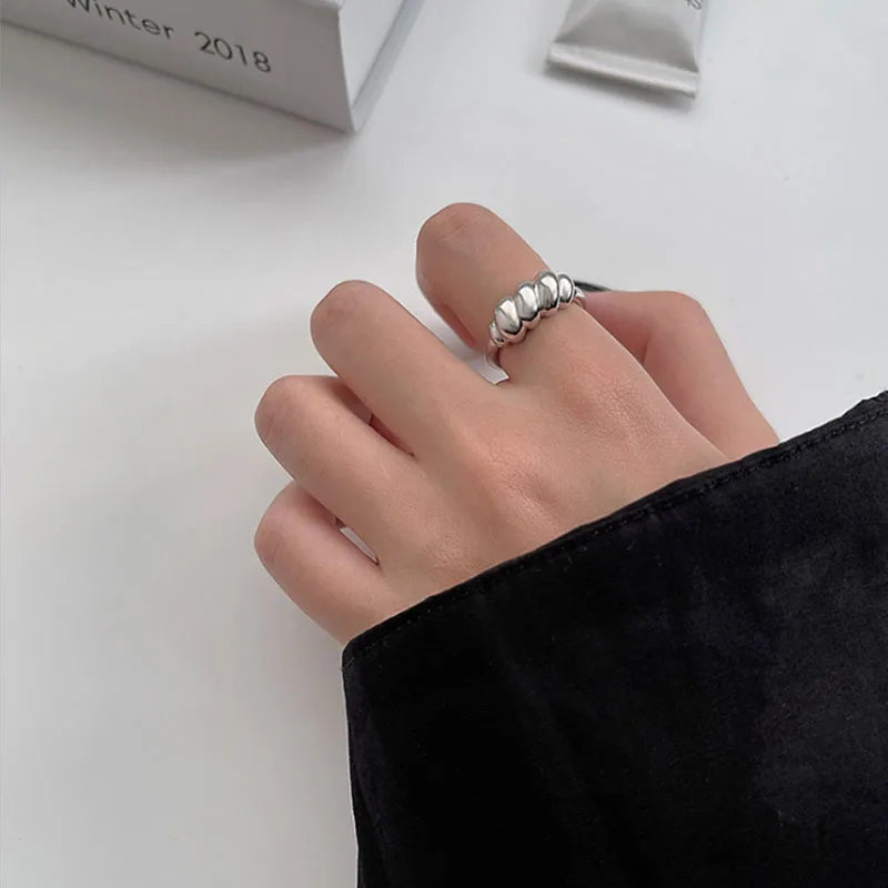 suhail Beaded Wave Ring