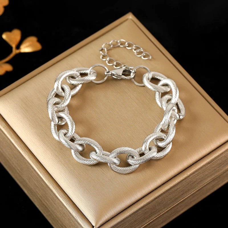 Golden Edge Bracelet