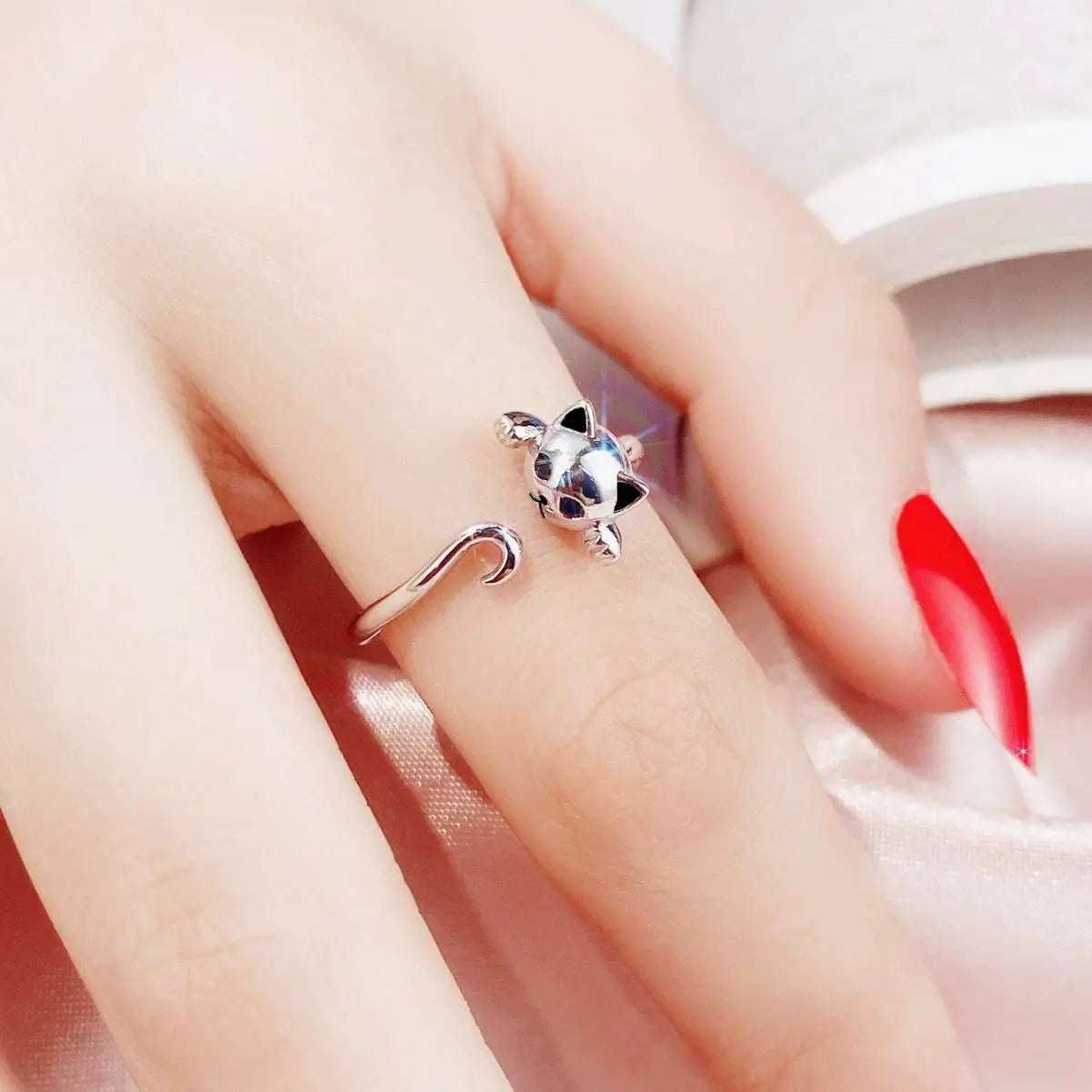 suhail Beaded Wave Ring